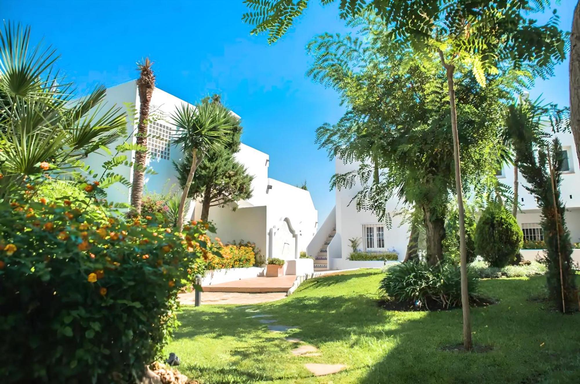 Gorgeous 2Br Apt. W/ Mountain View Puerto Banus Marbellac Extérieur photo
