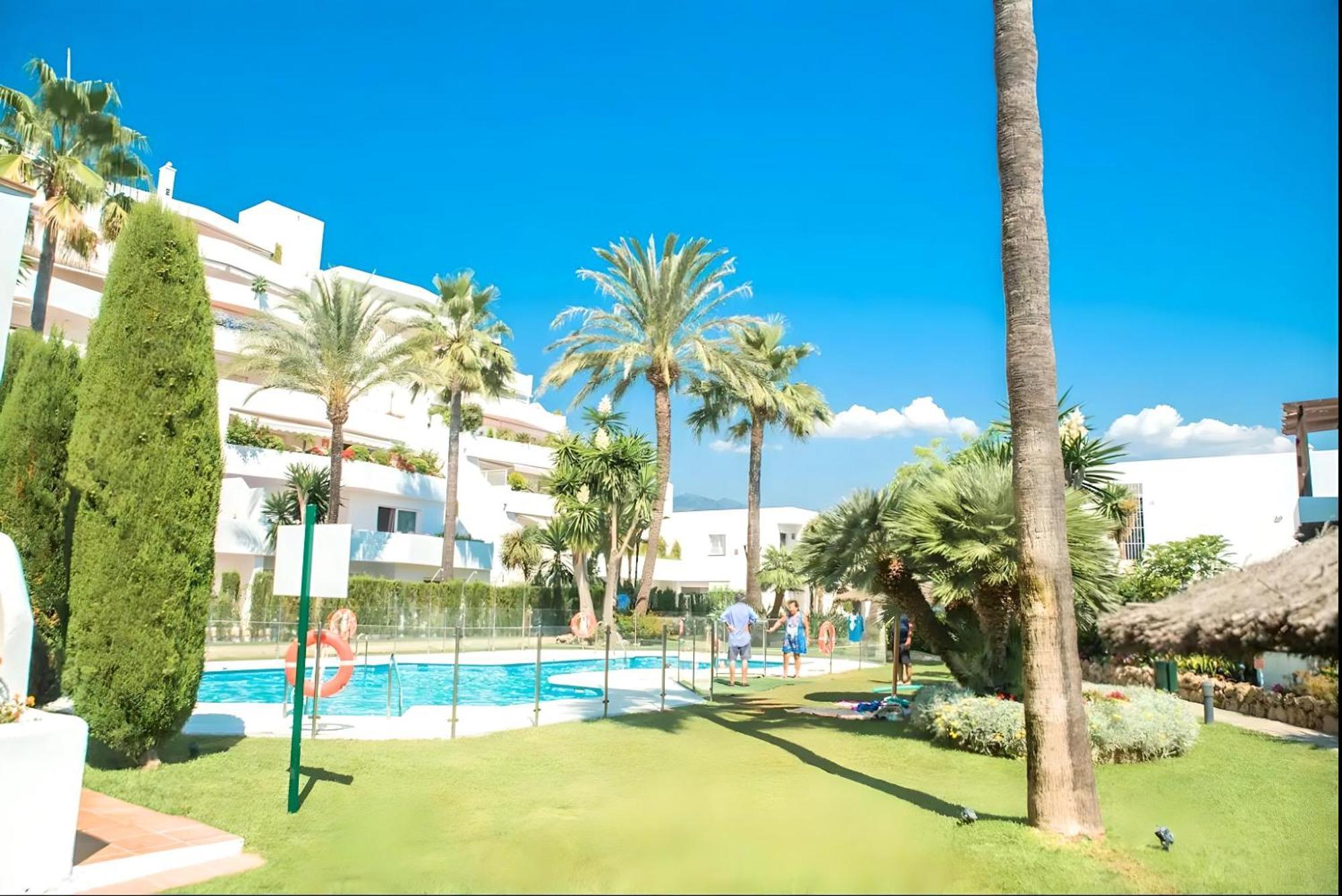 Gorgeous 2Br Apt. W/ Mountain View Puerto Banus Marbellac Extérieur photo